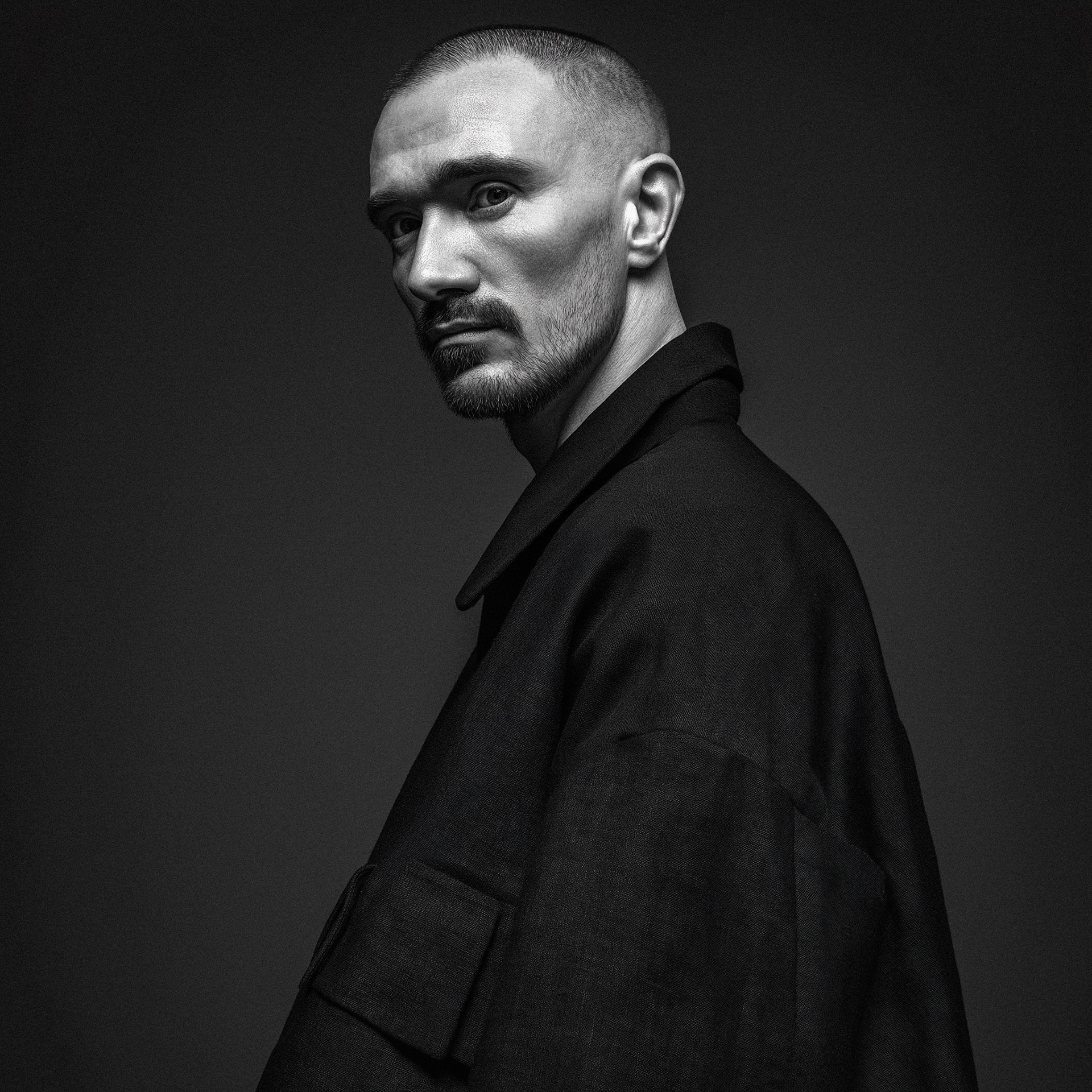 Artificial protagonist portrait